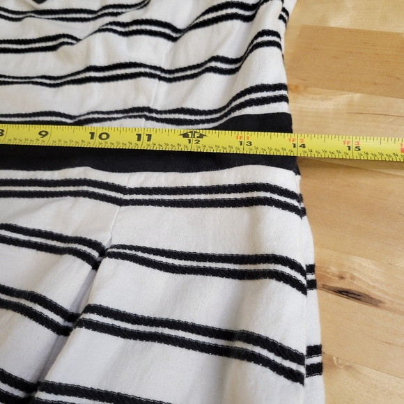 Tommy Hilfiger Black And White  Striped Summer 100% Cotton Jersey Dress Size 6 - Picture 4 of 15